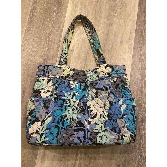 Vera Bradley-CAMO FLORAL-Pleated Tote Quilted Cotton Travel Designer Bag - Picture 2 of 16